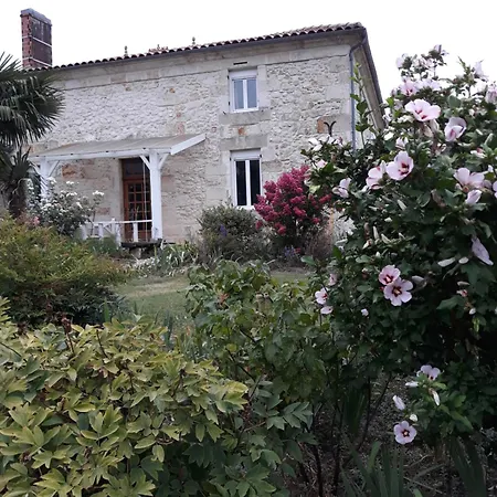 Les Iris 3 Etoiles 47 Ruffiac